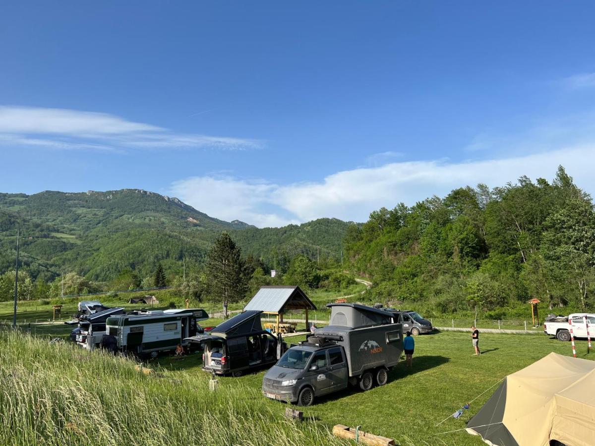 Tara Place - Camp Rabrenovic Мойковац Экстерьер фото